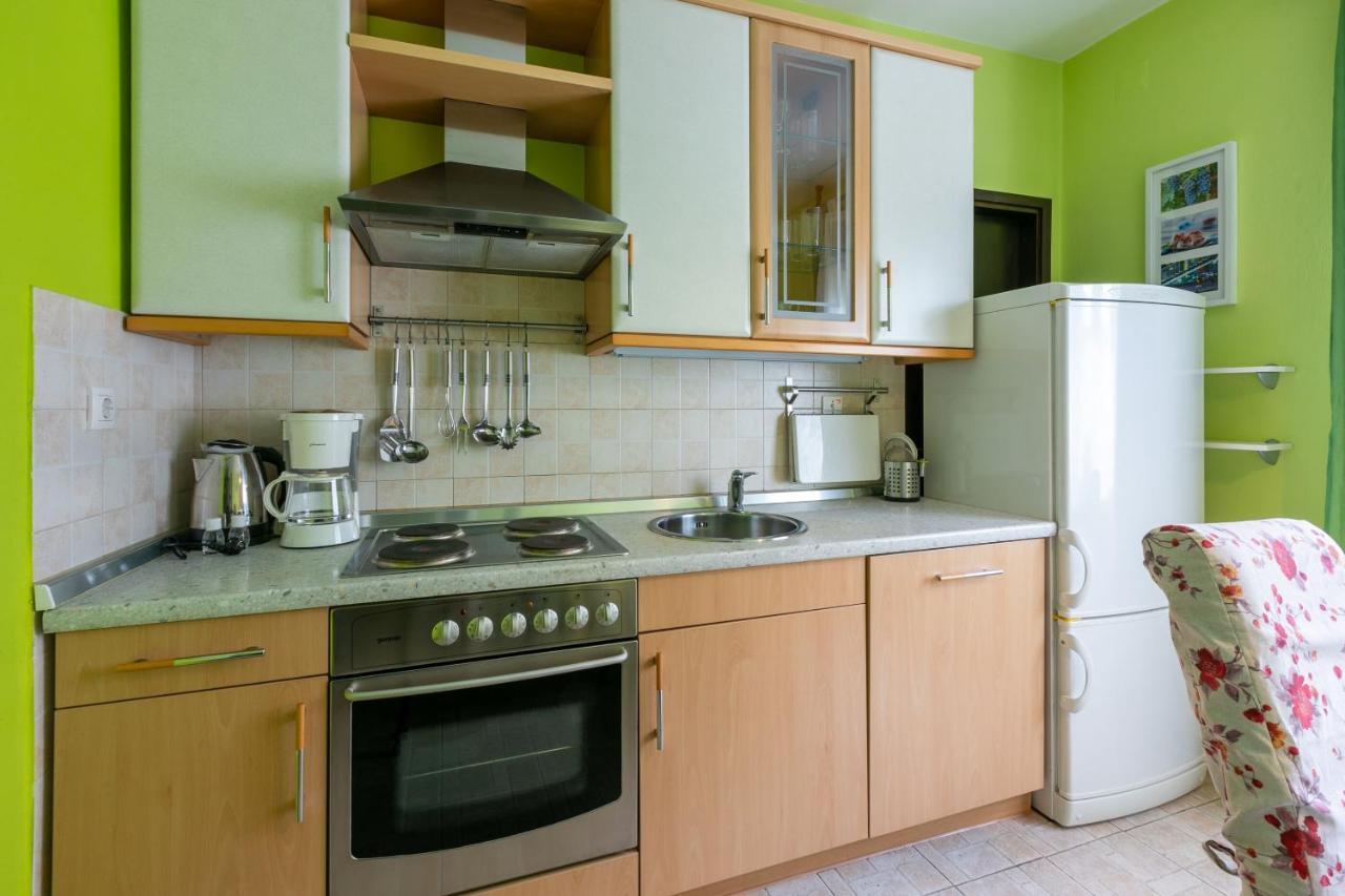Apartments Zec Selce Exterior photo